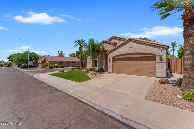 3520 S BARBERRY Place, Chandler, AZ 85248