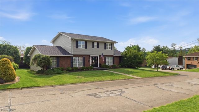 39 Oak Circle, Parkersburg, WV 26101