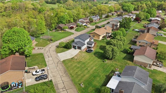 39 Oak Circle, Parkersburg, WV 26101
