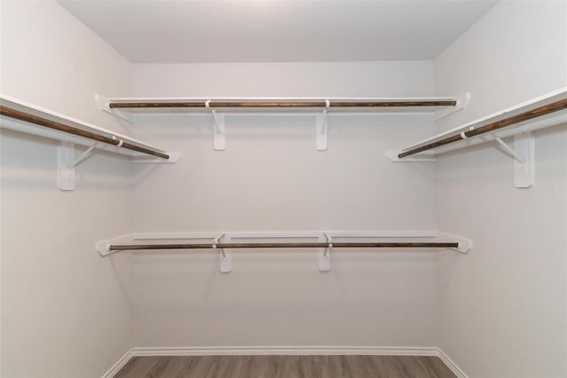 8514 Middleton Oaks Circle, Houston, TX 77028