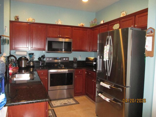 4257 SW Pine Cove Court, Stuart, FL 34997
