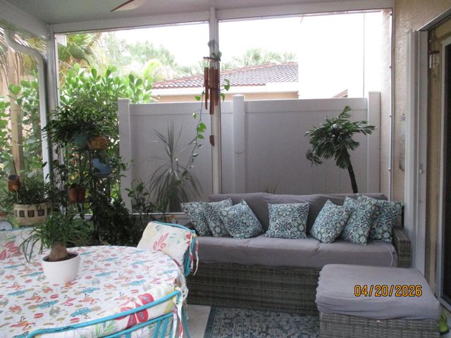 4257 SW Pine Cove Court, Stuart, FL 34997