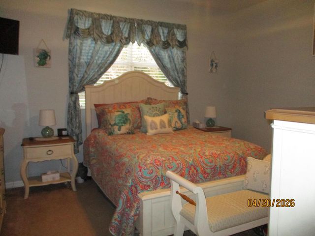 4257 SW Pine Cove Court, Stuart, FL 34997