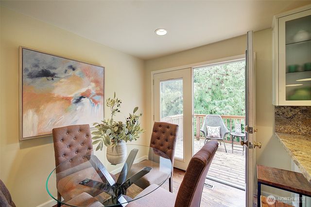 225 131st Avenue NE, Bellevue, WA 98005