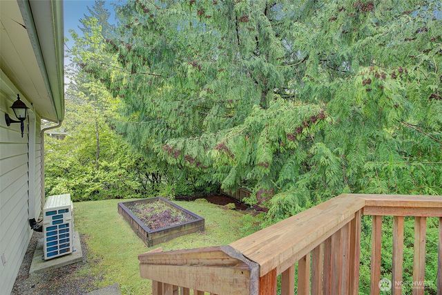 225 131st Avenue NE, Bellevue, WA 98005