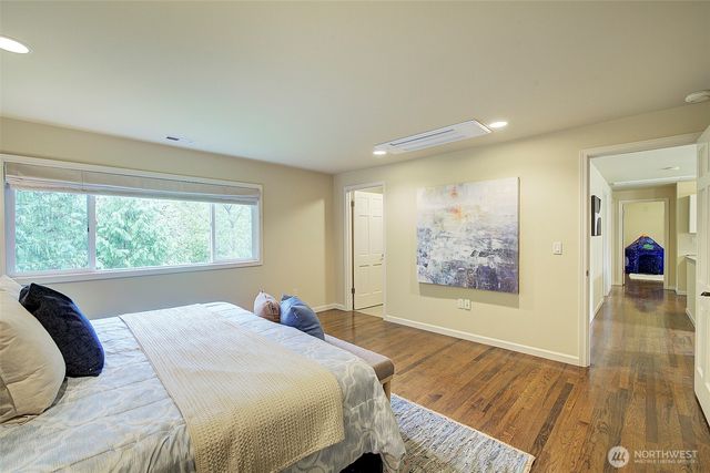 225 131st Avenue NE, Bellevue, WA 98005