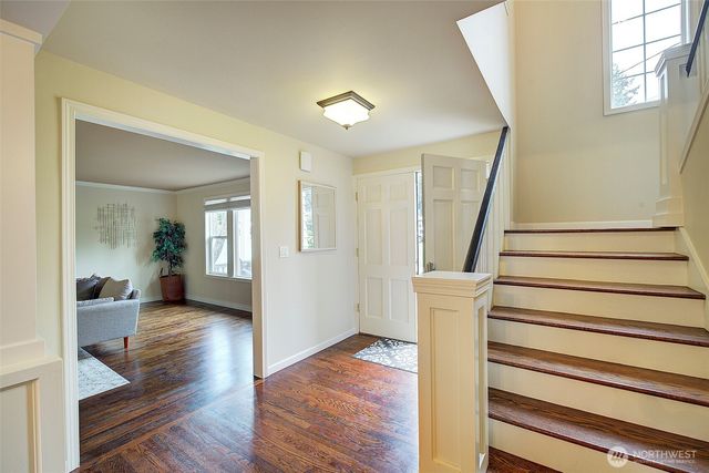 225 131st Avenue NE, Bellevue, WA 98005