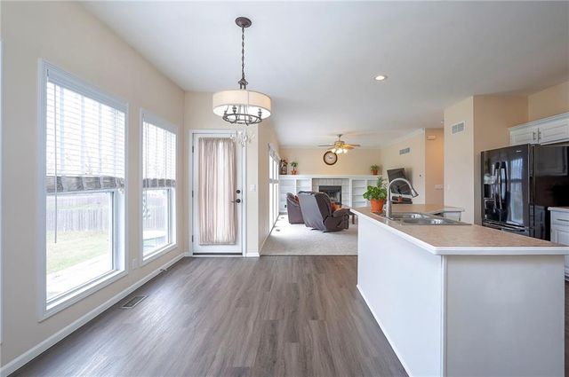 16322 S CHESTER Street, Olathe, KS 66062