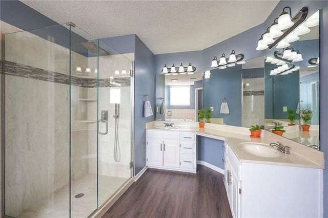 16322 S CHESTER Street, Olathe, KS 66062