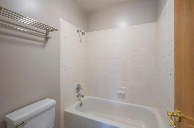 16322 S CHESTER Street, Olathe, KS 66062