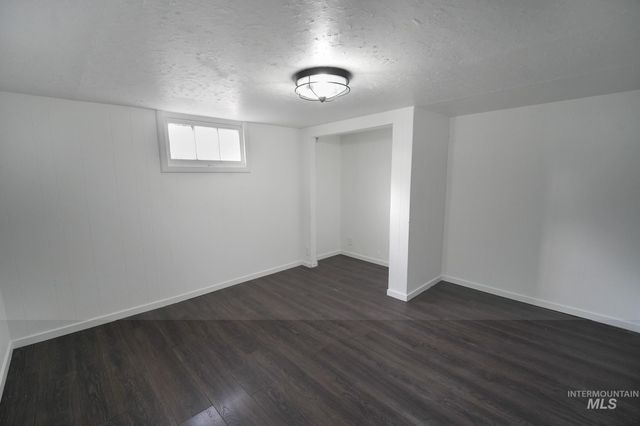 419 21st Avenue South, Nampa, ID 83651