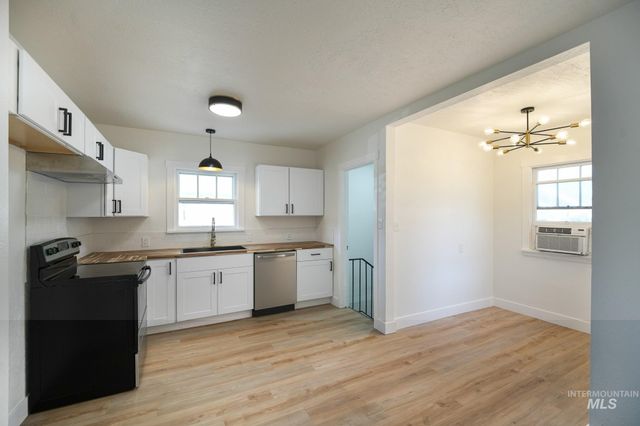419 21st Avenue South, Nampa, ID 83651