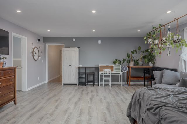 2331 LARRY LANE, Fairbanks, AK 99712