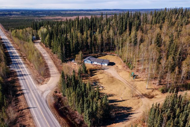 2331 LARRY LANE, Fairbanks, AK 99712