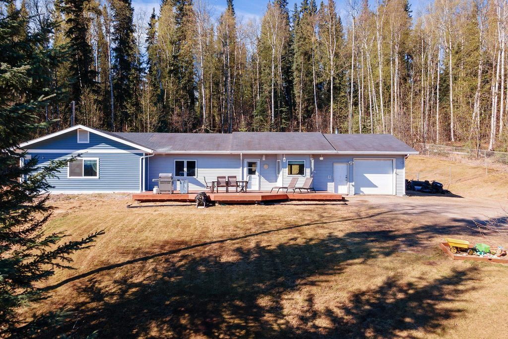 2331 LARRY LANE, Fairbanks, AK 99712