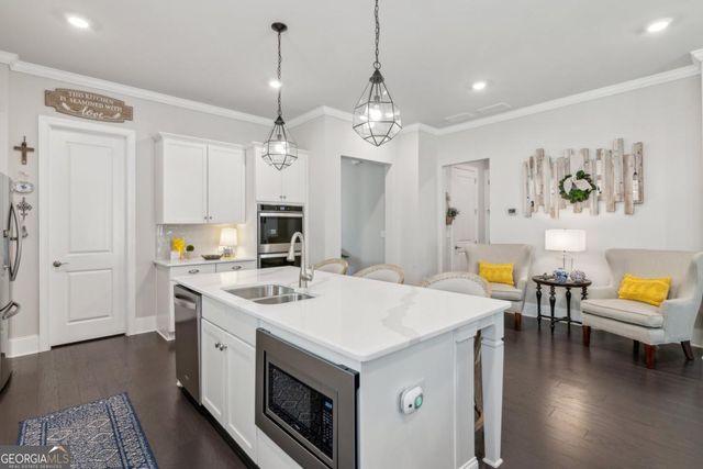 4207 N Carver Drive, Atlanta, GA 30360