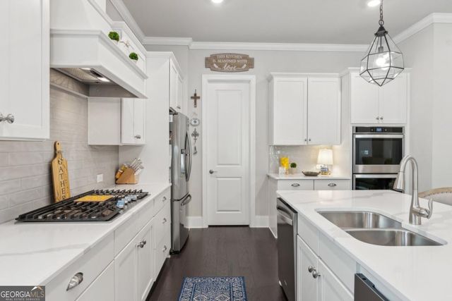 4207 N Carver Drive, Atlanta, GA 30360
