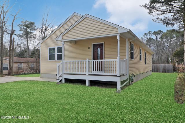 28 Dolphin Way, Waretown, NJ 08758