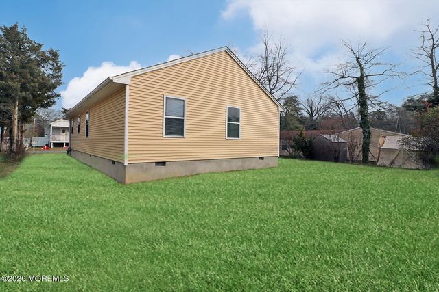 28 Dolphin Way, Waretown, NJ 08758
