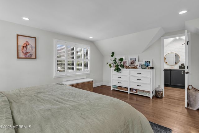 57 N Sunnycrest Drive, Little Silver, NJ 07739