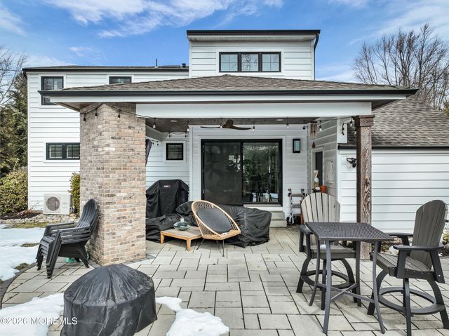 57 N Sunnycrest Drive, Little Silver, NJ 07739