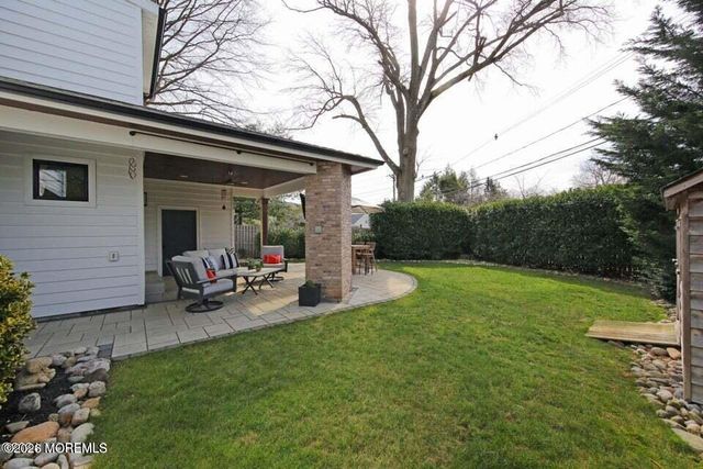 57 N Sunnycrest Drive, Little Silver, NJ 07739