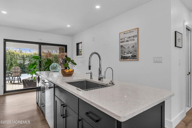 57 N Sunnycrest Drive, Little Silver, NJ 07739