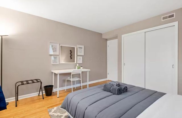 277 S James Road, Columbus, OH 43213