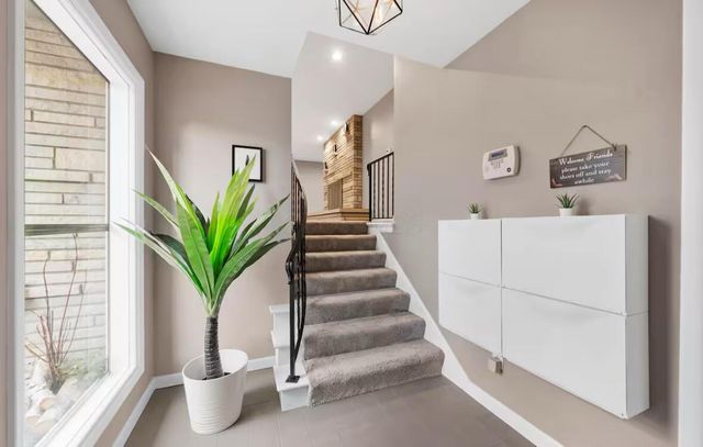 277 S James Road, Columbus, OH 43213