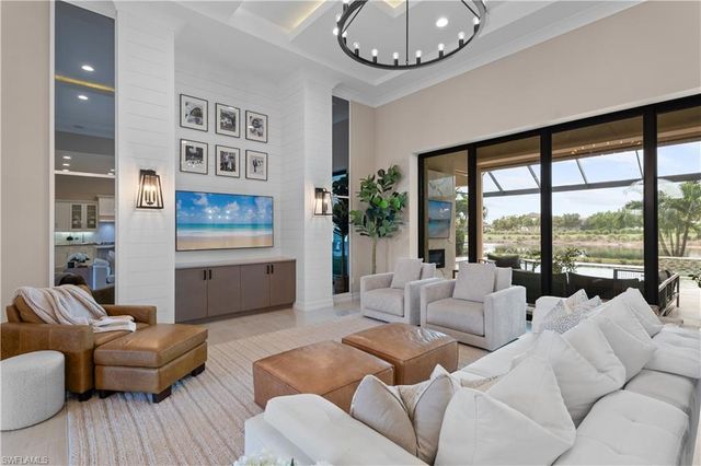 9273 Esplanade BLVD, Naples, FL 34119