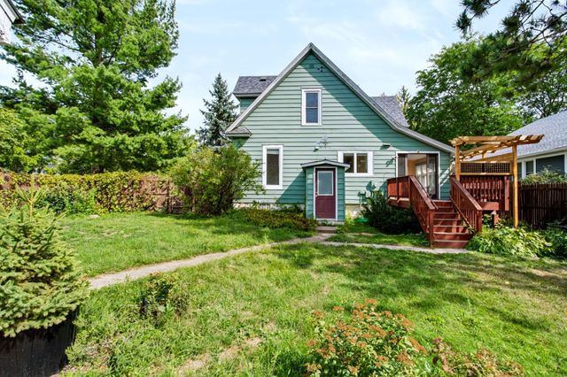 319 N Pearl Street, River Falls, WI 54022
