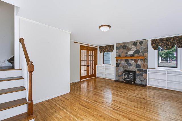 319 N Pearl Street, River Falls, WI 54022