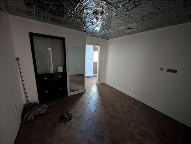 495 Broad St, City Of Washington, PA 15301