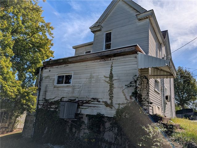 495 Broad St, City Of Washington, PA 15301