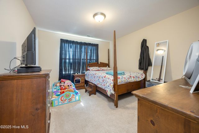 337 Brewington Road, Clinton, NC 28328