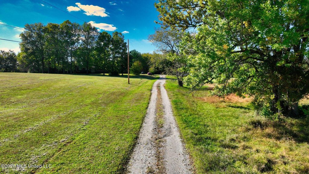 0 Hacks Cross Road, Olive Branch, MS 38654 — exterior