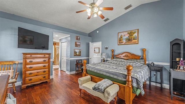 36225 OAK KNOLL LOOP, Dade City, FL 33525