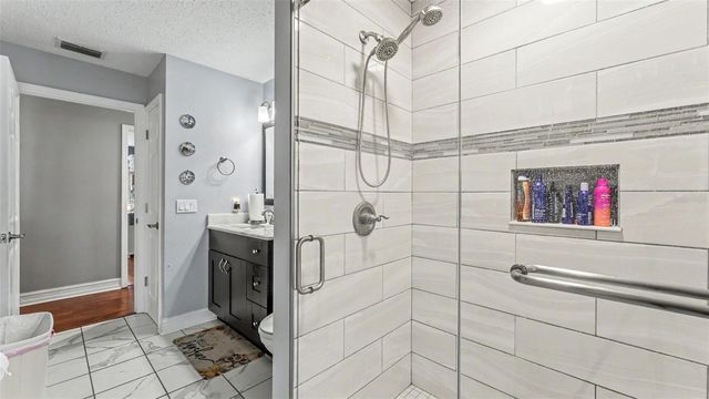 36225 OAK KNOLL LOOP, Dade City, FL 33525