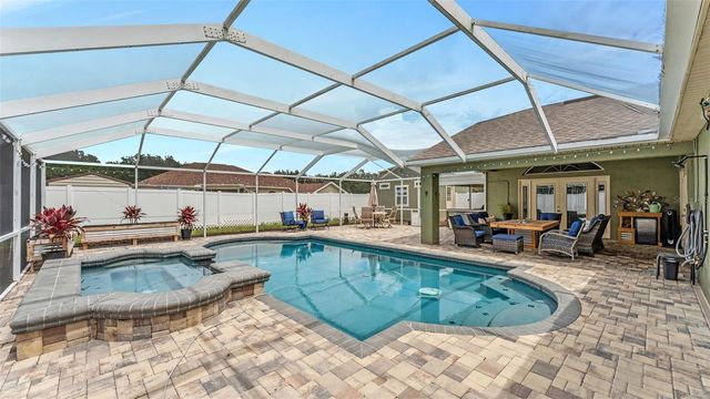36225 OAK KNOLL LOOP, Dade City, FL 33525