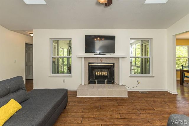 9508 Bent Tree Drive, Hillsboro, MO 63050