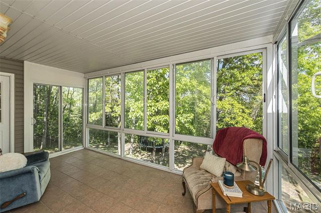 9508 Bent Tree Drive, Hillsboro, MO 63050