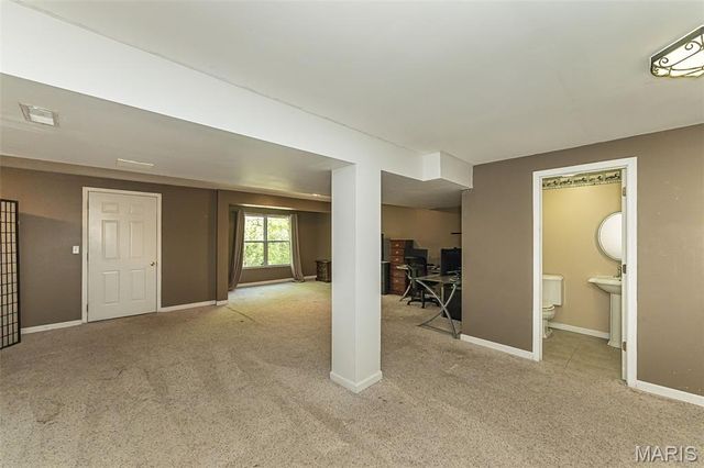 9508 Bent Tree Drive, Hillsboro, MO 63050