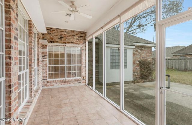 111 Hamlet Lane, Lafayette, LA 70508