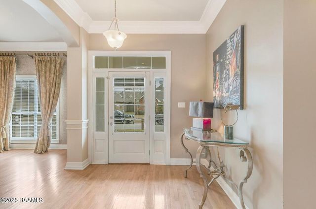 111 Hamlet Lane, Lafayette, LA 70508