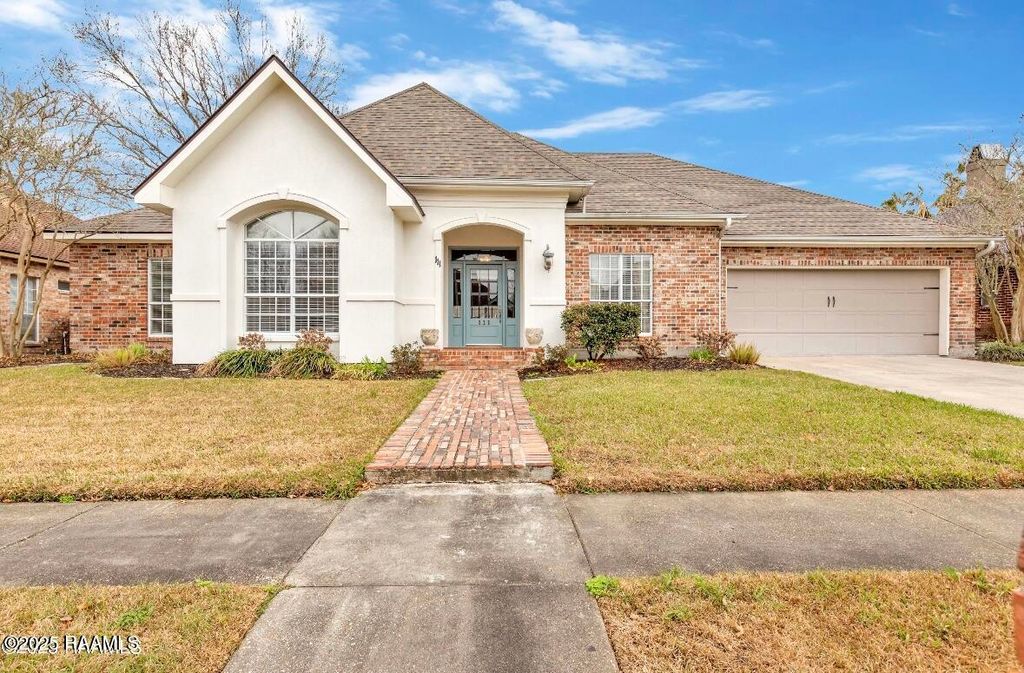 111 Hamlet Lane, Lafayette, LA 70508