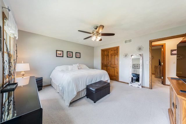 W2434 SNOWBERRY DRIVE, Appleton, WI 54915