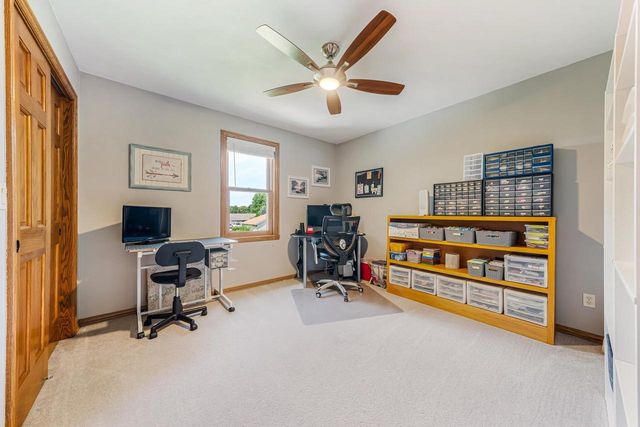 W2434 SNOWBERRY DRIVE, Appleton, WI 54915