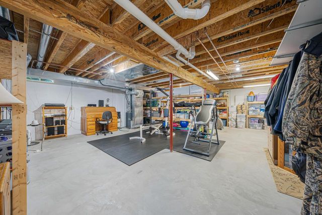 W2434 SNOWBERRY DRIVE, Appleton, WI 54915