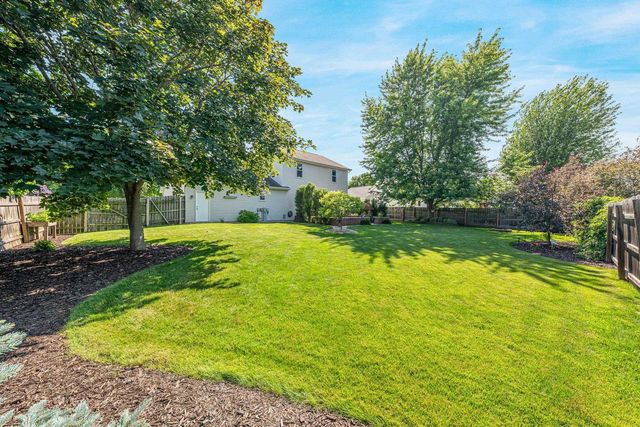 W2434 SNOWBERRY DRIVE, Appleton, WI 54915