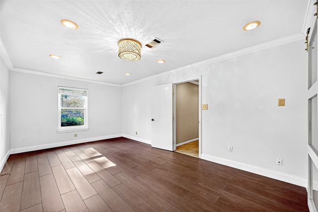 346 Ballantrae Lane, Houston, TX 77015